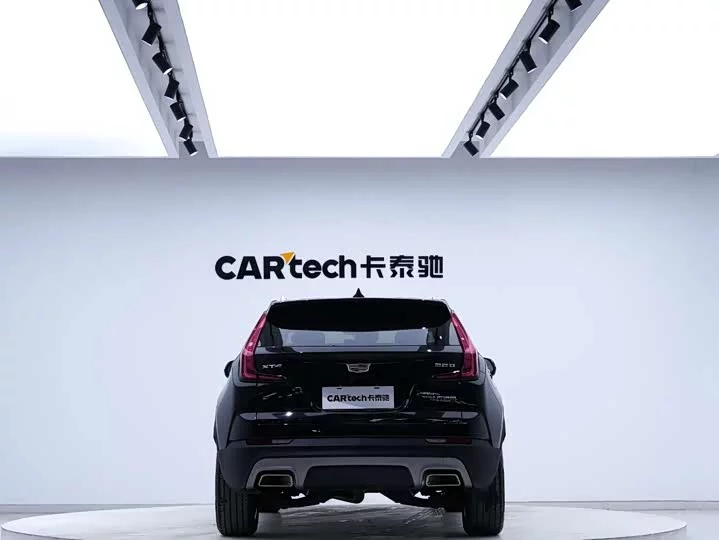 Cadillac XT4
