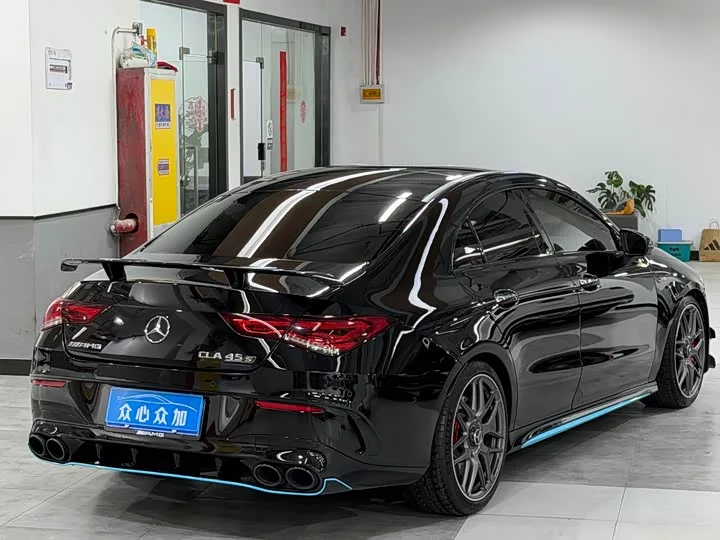 Mercedes-Benz CLA AMG
