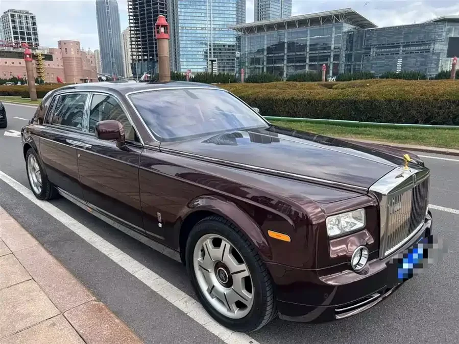 Rolls-Royce Phantom