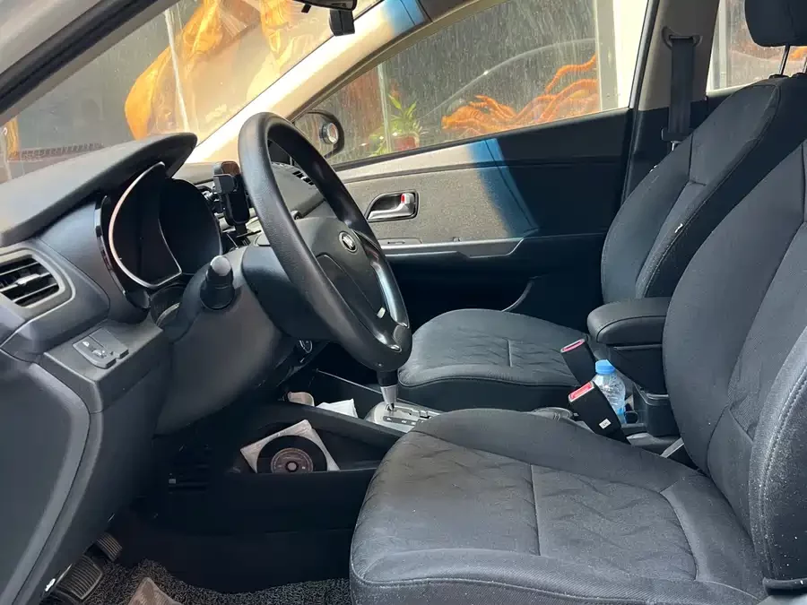 Kia K2
