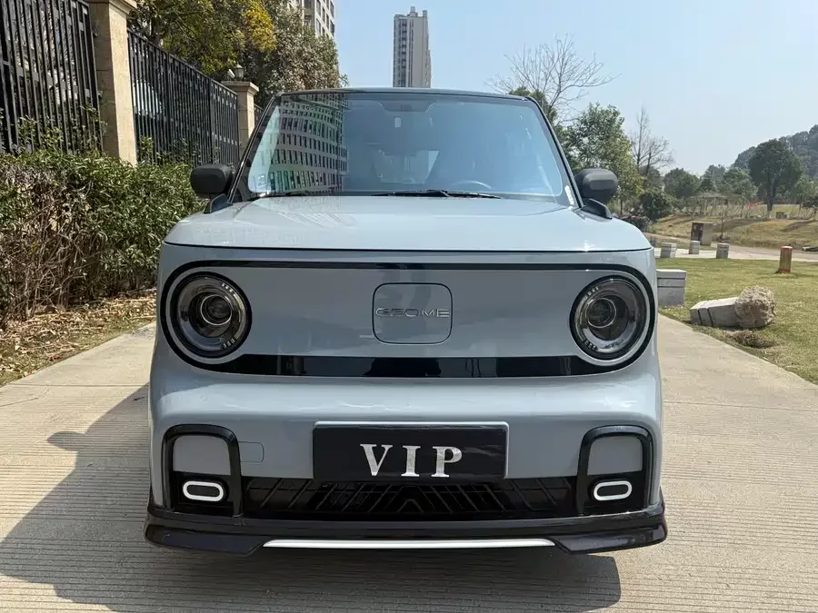 Geely Panda