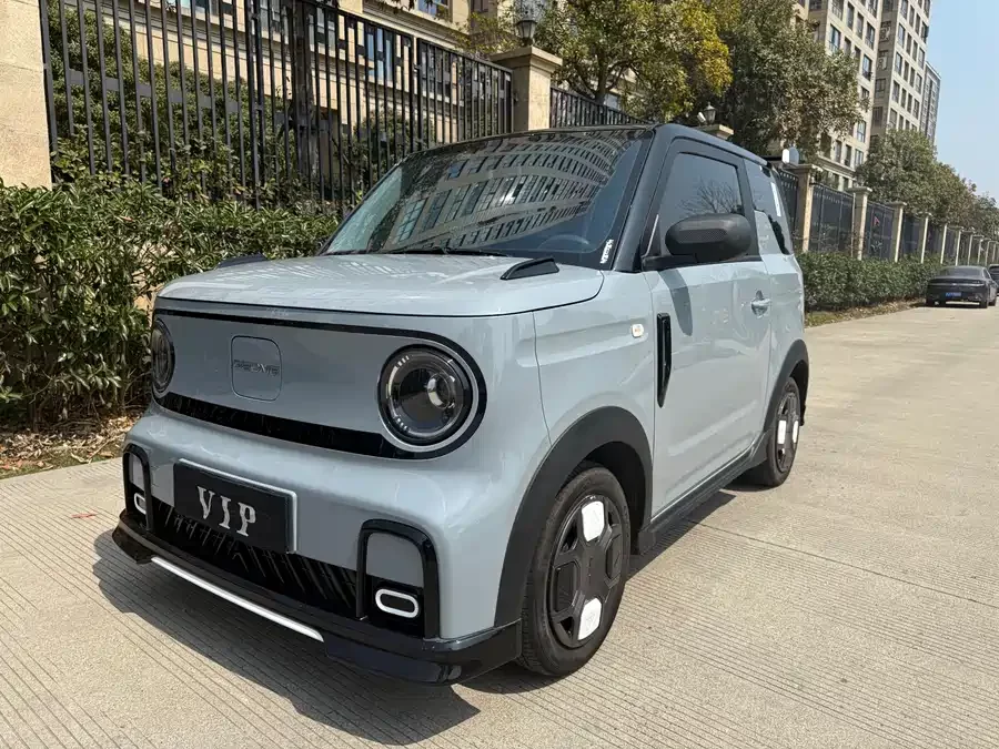 Geely Panda