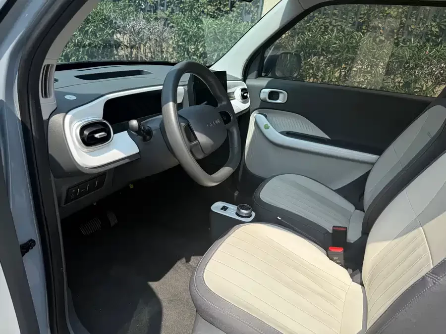 Geely Panda