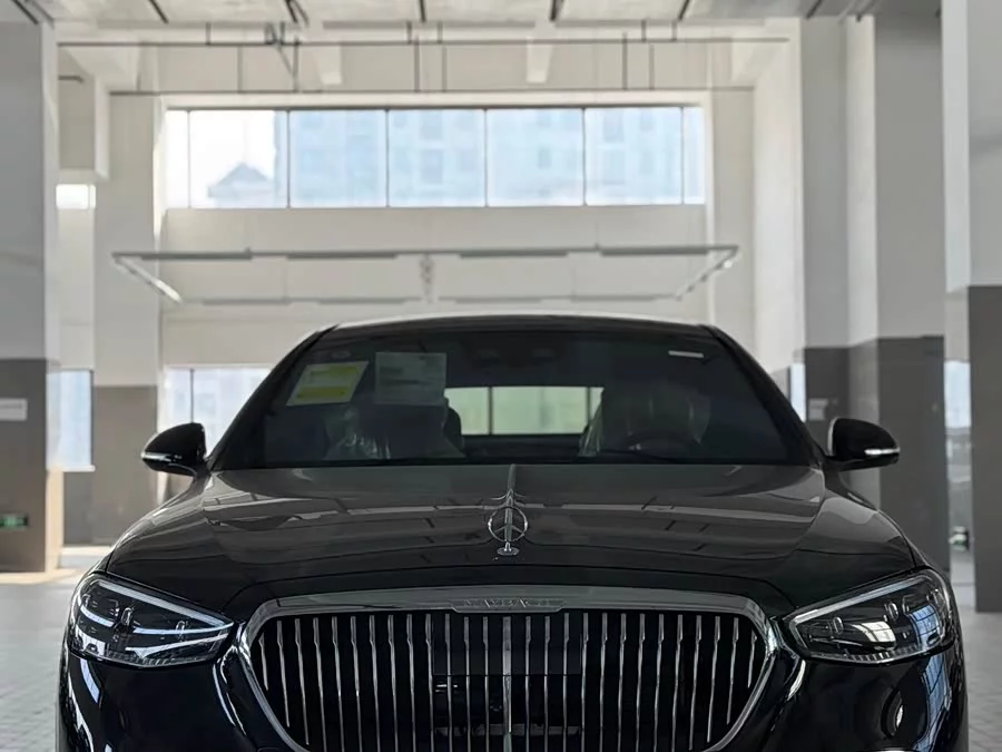 Mercedes Benz Maybach S-Class