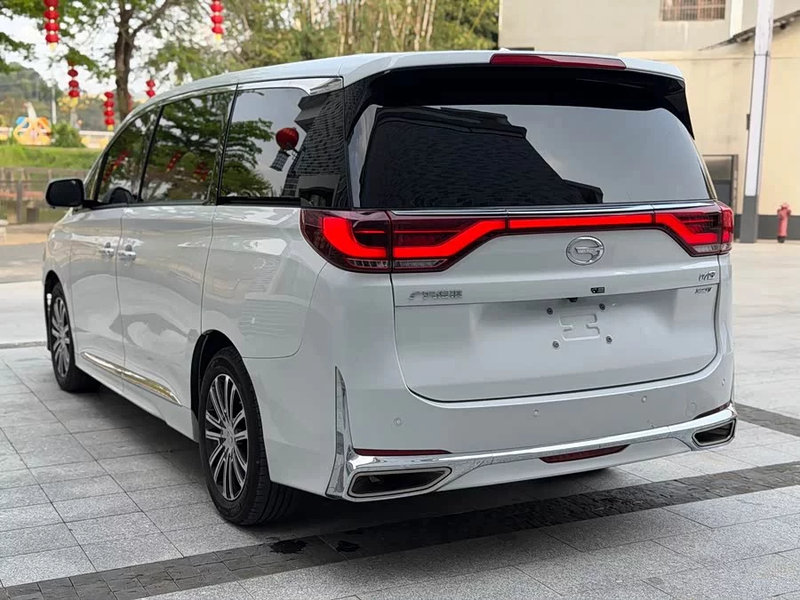 GAC Trumpchi M8