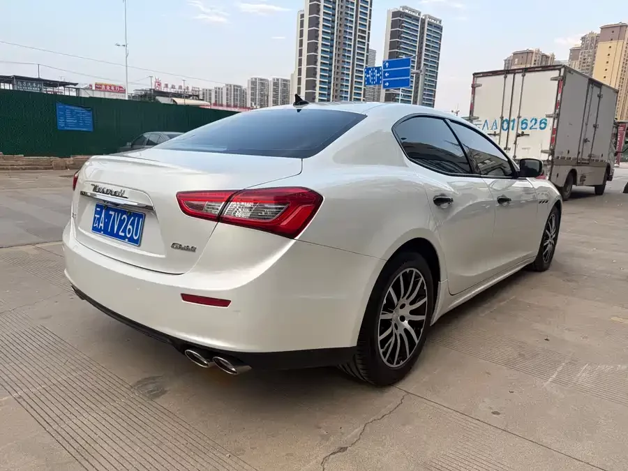 Maserati Ghibli