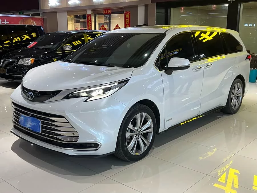 Toyota SIENNA