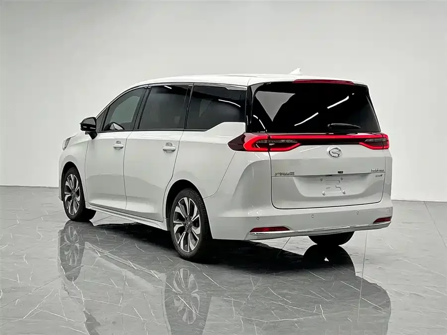 GAC Trumpchi M6