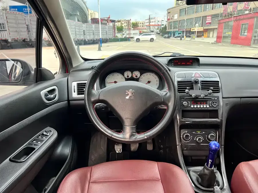 Peugeot 307