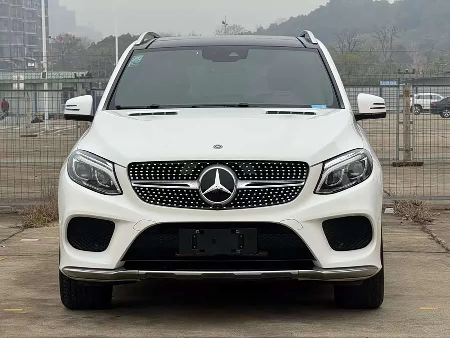 Mercedes Benz GLE (Imported)