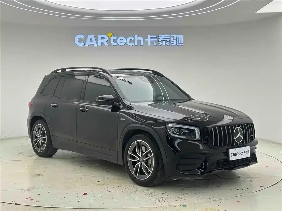 Mercedes Benz GLB AMG