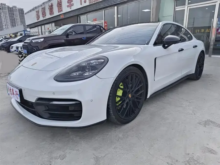 Porsche Panamera New Energy