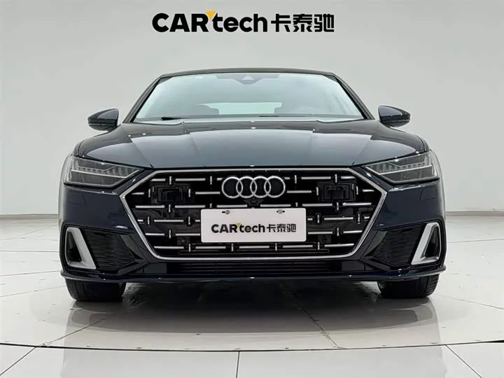 Audi A7L