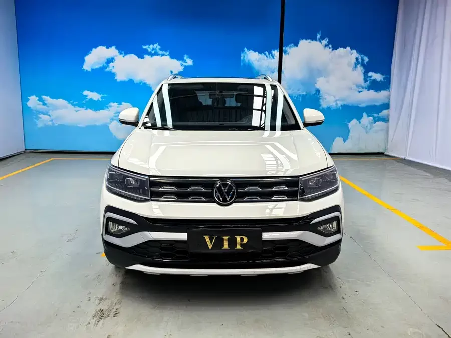 Volkswagen T-Cross (Tukai)