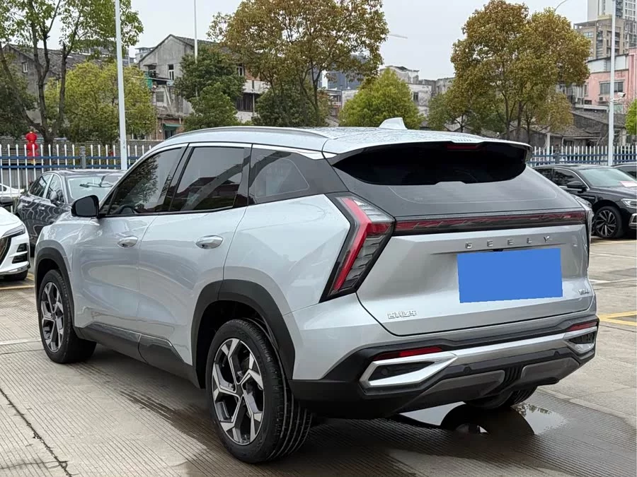 Geely Boyue L