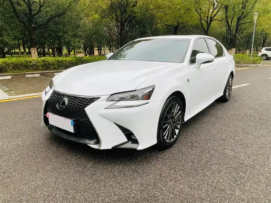Lexus GS