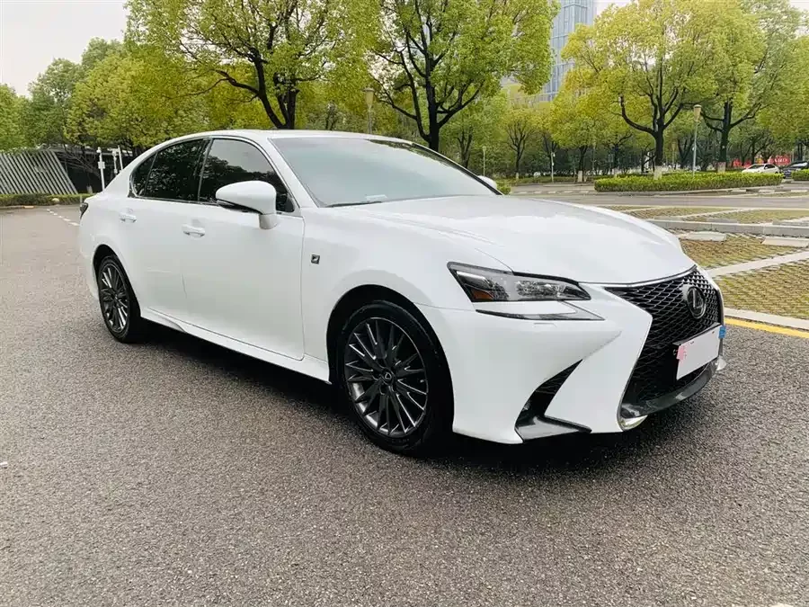 Lexus GS