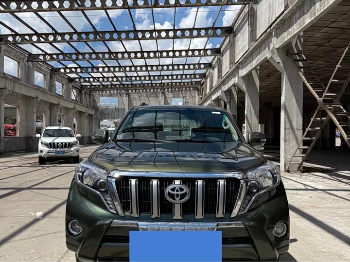 Toyota Prado