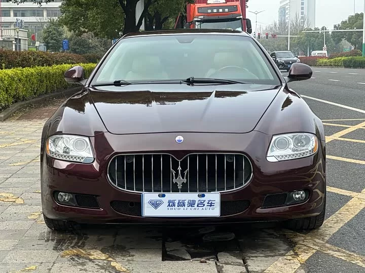 Maserati President