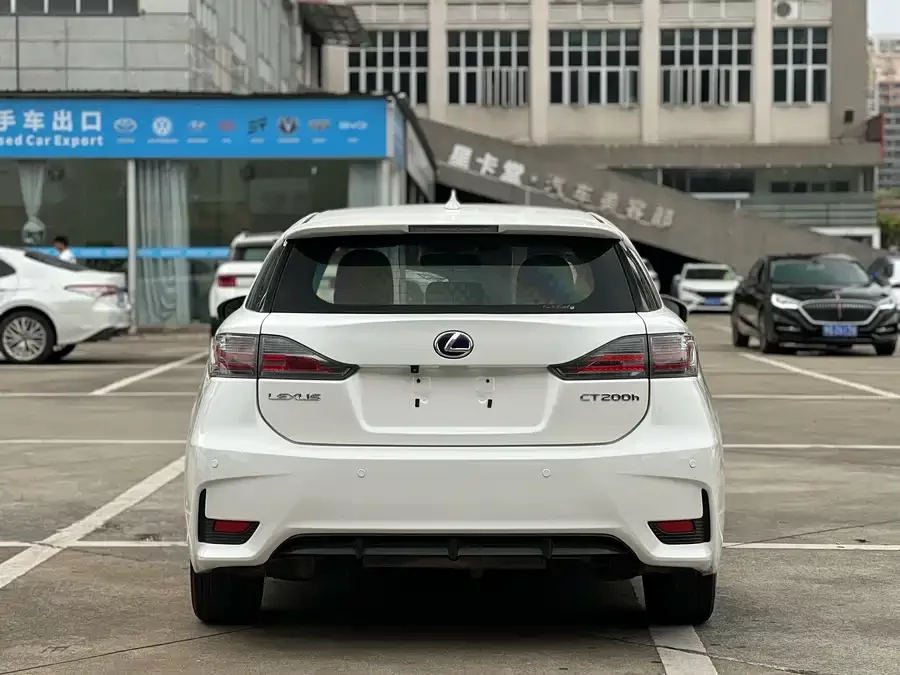 Lexus CT