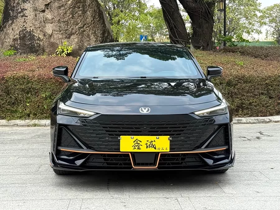 Changan UNI-V