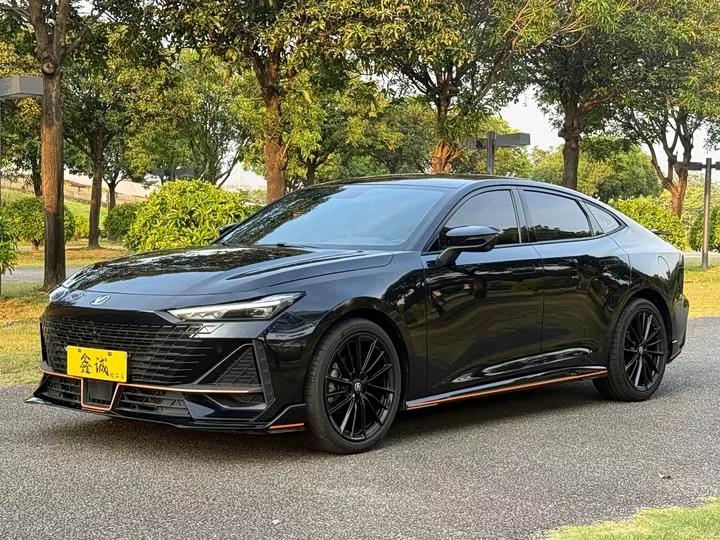 Changan UNI-V