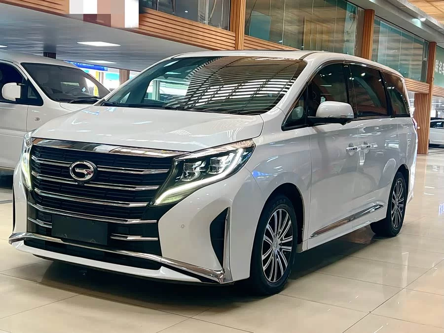 GAC Trumpchi M8