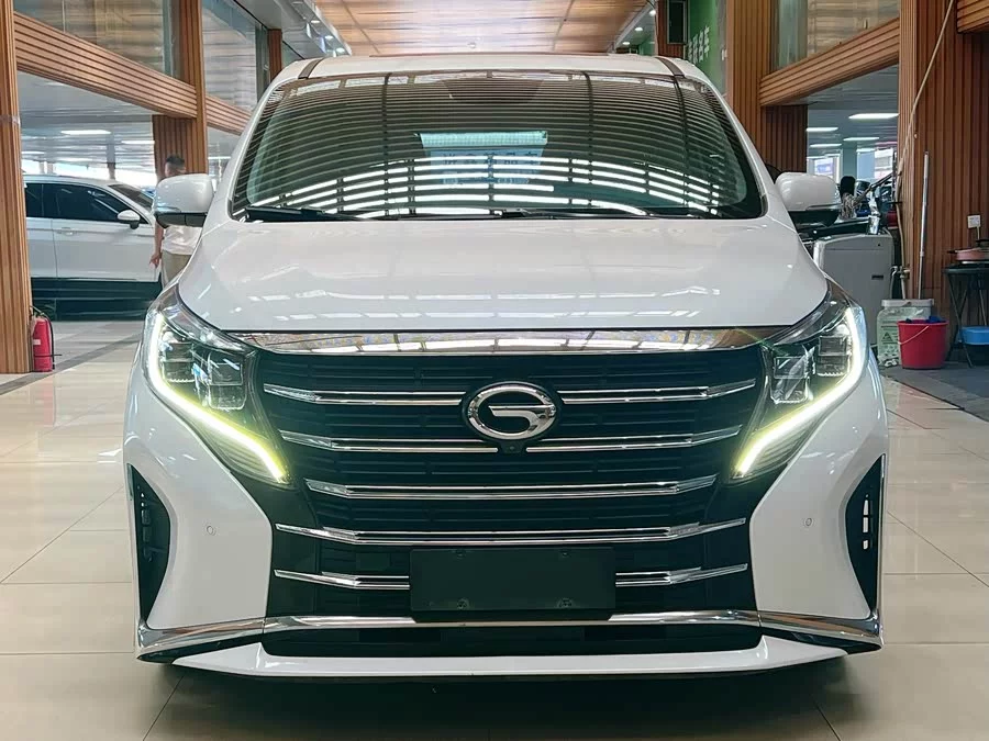 GAC Trumpchi M8