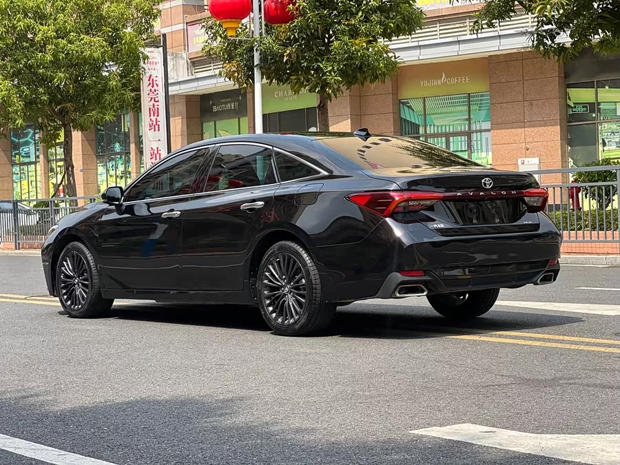 Toyota Avalon