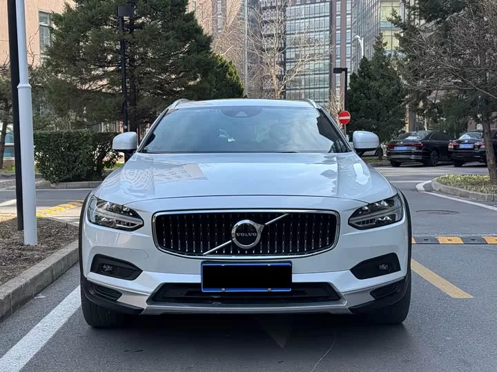 Volvo V90
