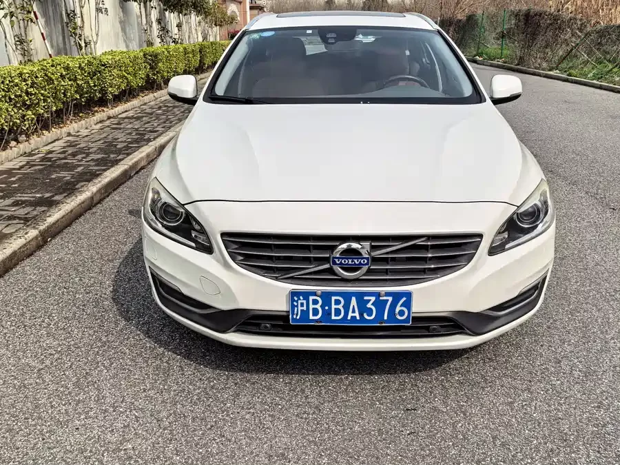 Volvo V60