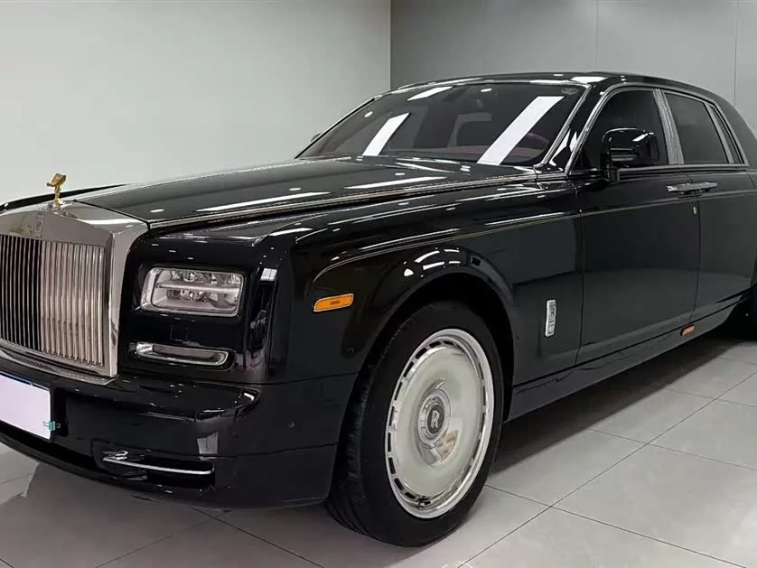 Rolls-Royce Phantom