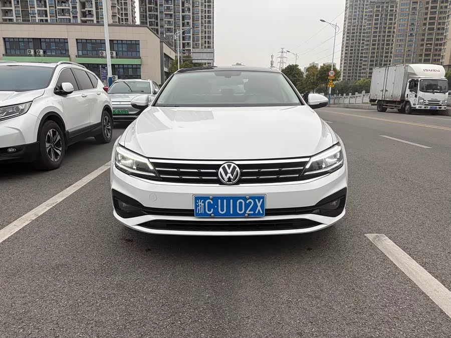 Volkswagen Lingdu