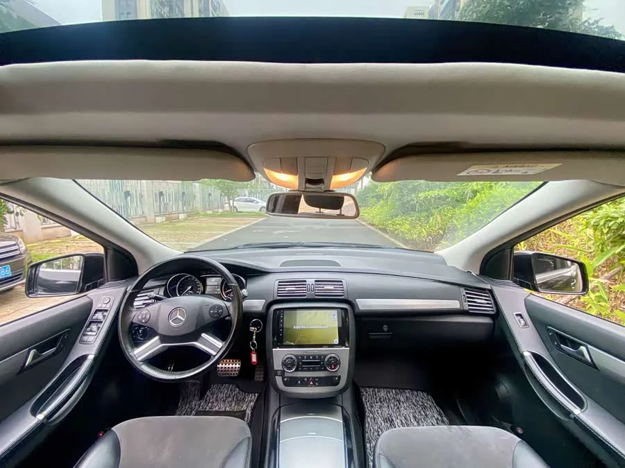 Mercedes Benz R-rated