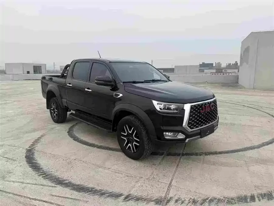 JAC Group JAC T8