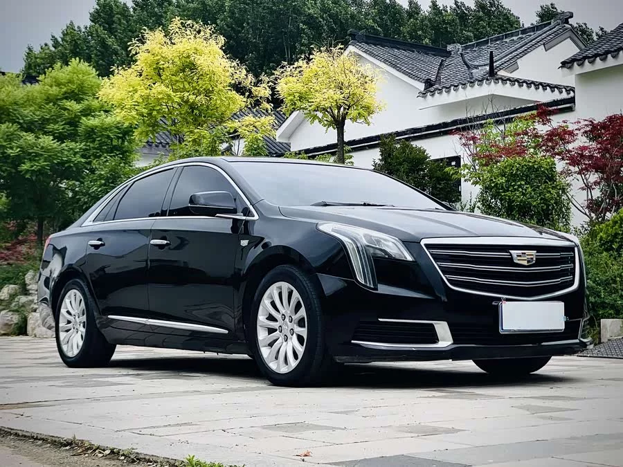 Cadillac XTS