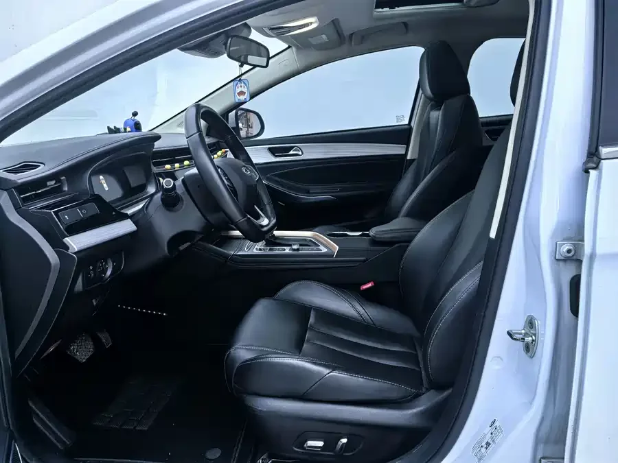 Omoda S5