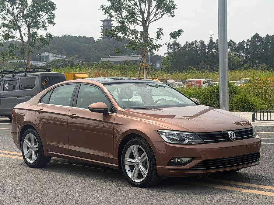 Volkswagen Lingdu