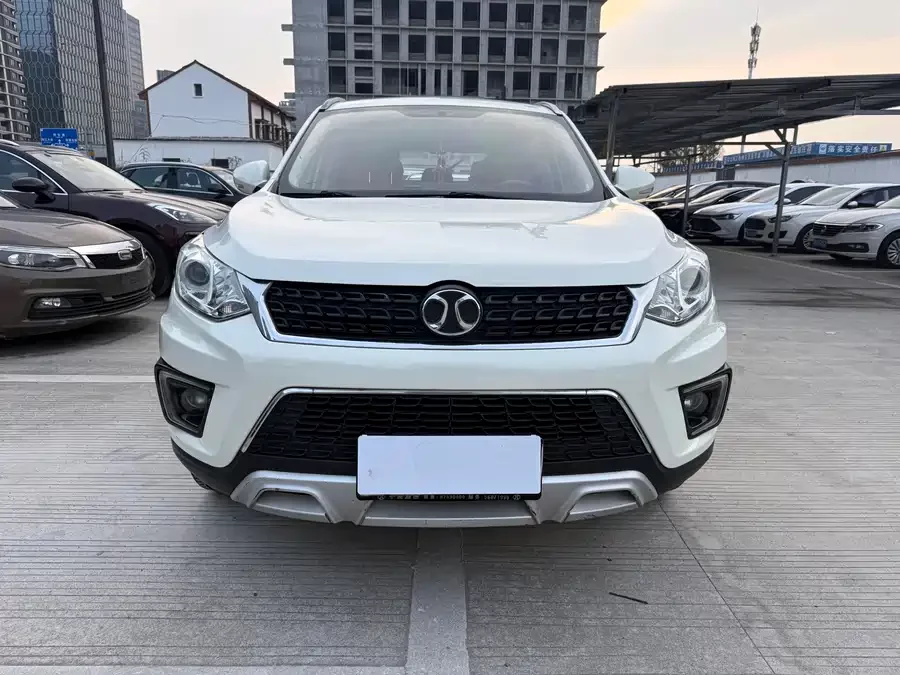 BAIC Saab X35