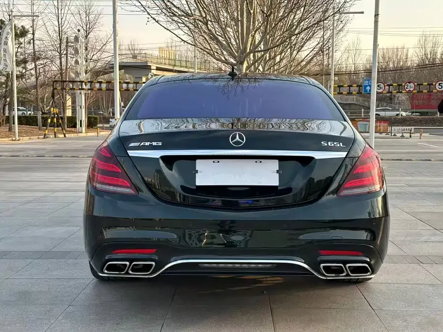Mercedes Benz S-Class AMG