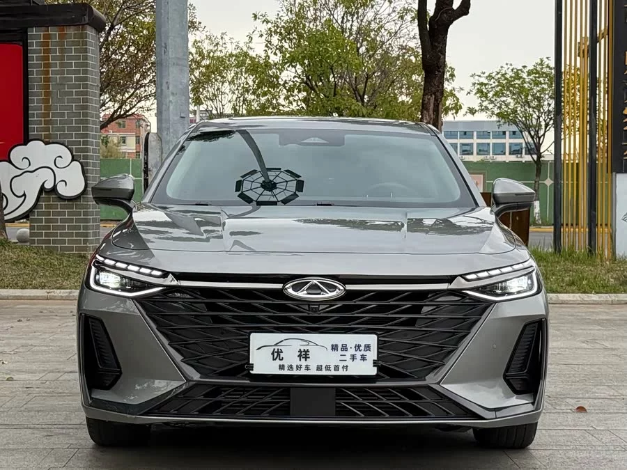 Chery Arrizo 8