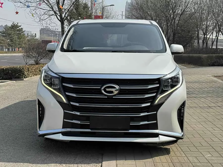 GAC Trumpchi M8