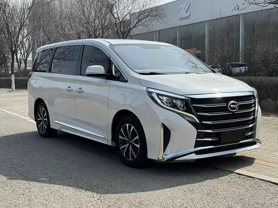 GAC Trumpchi M8
