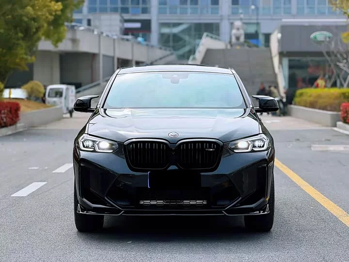 BMW X4 M40i