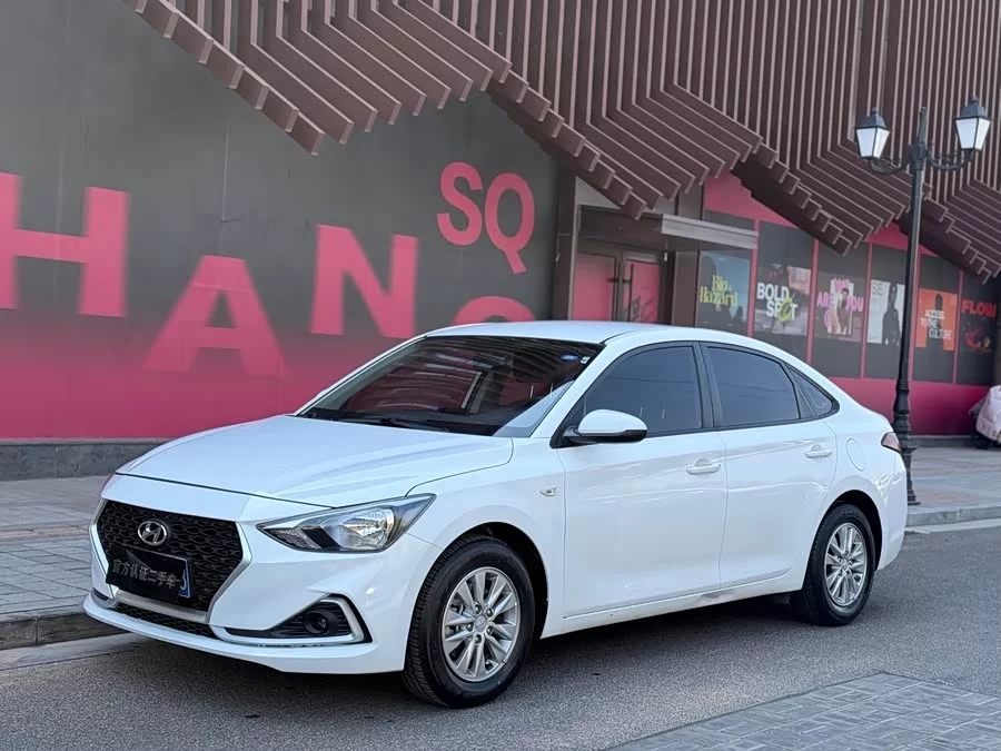 Hyundai Elantra / Celesta