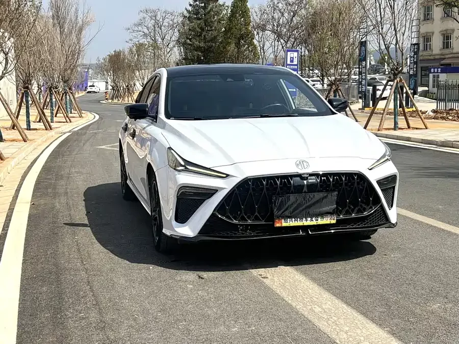 MG 5 Scorpio