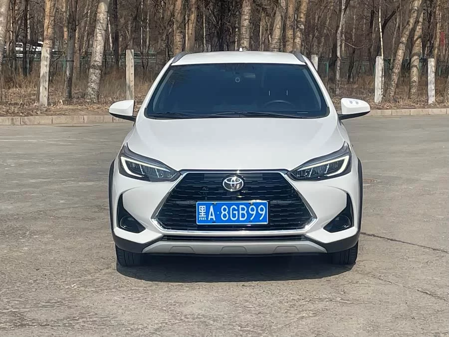 Toyota YARiS L