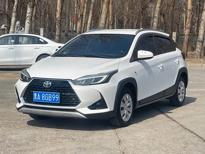 Toyota Yaris L