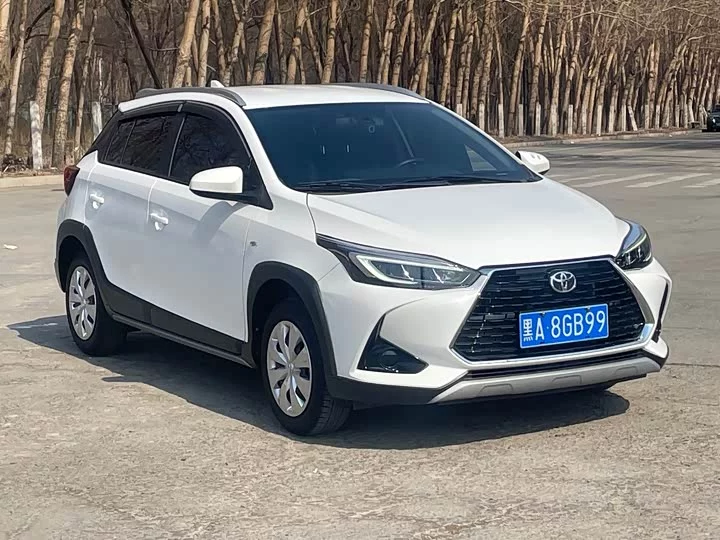 Toyota Yaris L