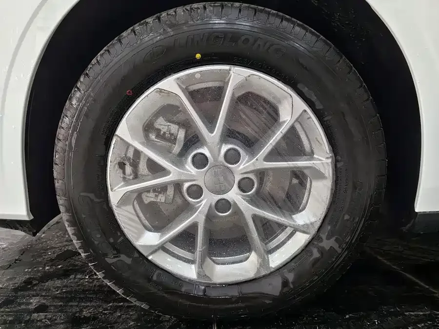 Geely Galaxy Star 6